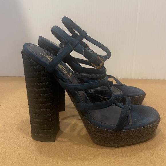 YSL Heel - Picture 3 of 8